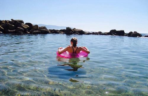 South Shore Hotel Area Apartment | Casa Celestial - beachfront ocean view - snorkelling onsite!