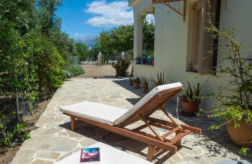 Mires House | Casa Cicala