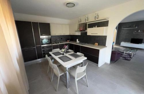 Bondone Apartment | Casa Claudia lago d'Idro