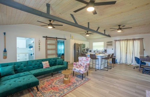 Sands House | CASA COCO BY THE CANAL!