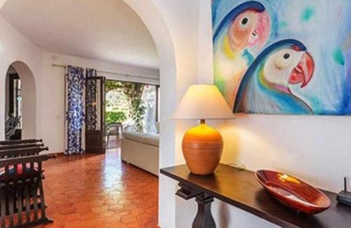Vilamoura Villa | Casa com Piscina e Jardim ideal para famílias
