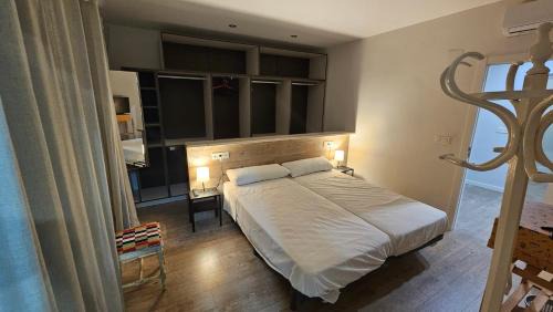 Orihuela House | Casa Comedias