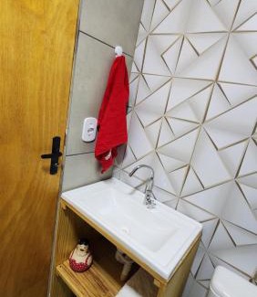 Bage House | Casa Container Branca