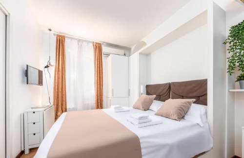 Porta Venezia Apartment | Casa da Suite Minny Frisi 10