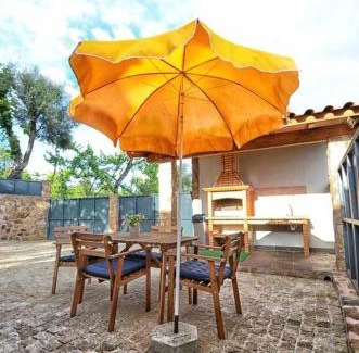 Codecoso House | Casa das Vinhas Camélias de BastoTurismo Rural