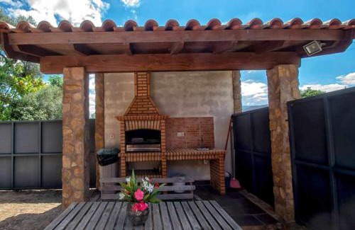 Codecoso House | Casa das Vinhas Camélias de BastoTurismo Rural