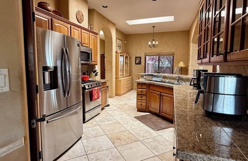 Eldorado at Santa Fe House | Casa de Ángeles - Upscale Serenity, Mountain Views, 20 mins to Santa Fe