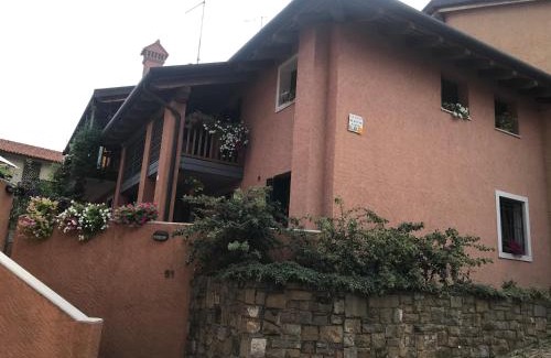 Cormons Apartment | Casa del Balcone Fiorito