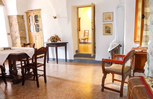 Ceriana House | Casa del Pittore by Interhome