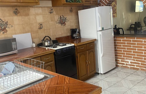 Chapala Centro House | Casa del Sol Chapala centro one block from cristiania park, malecon and plaza