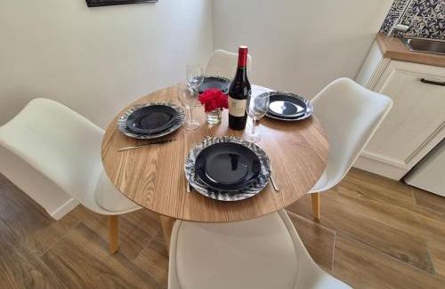 Soussans House | Casa Del Sole