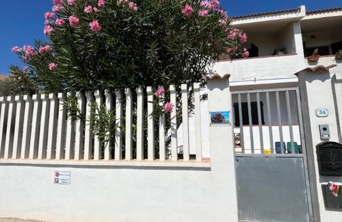 Maddalenedda Apartment | Casa dell'Oleandro con vista mare - IUN Q1269