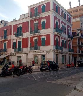 Margherita di Savoia Apartment | Casa di Pan - Palazzo Marconi