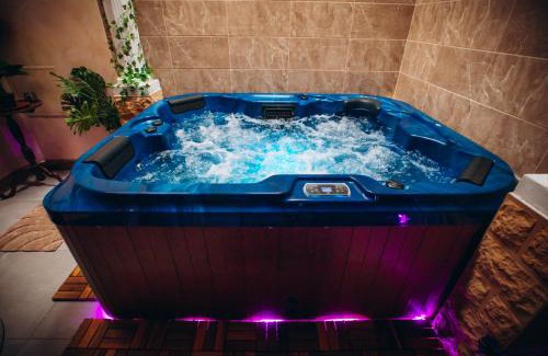 La Varenne Saint-Hilaire Apartment | Casa Di Vibes - Jacuzzi - Sauna