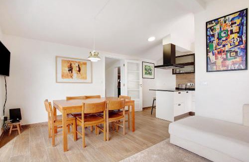 Canhas House | Casa Do Lenhador