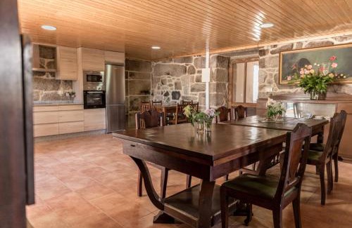 A Lama House | Casa dos Muiños