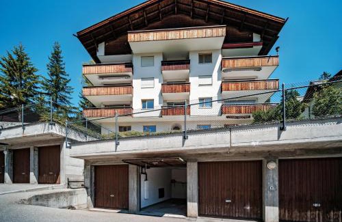 Arosa Apartment | Casa Dschember 11