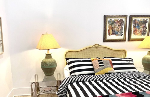 Governmental Mall House | Casa Ecléctica in the heart of Downtown Phoenix