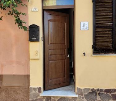 Iglesias Historic Centre House | Casa Elce