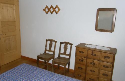 San Giovanni di Fassa Apartment | Casa Elisa