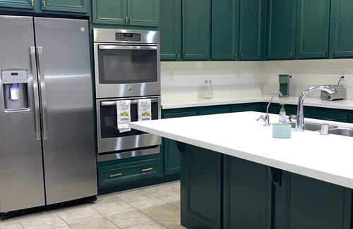 Moreno Valley House | CASA ENCHANTEUR 4 BD 3 BATH