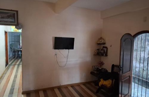 Sacramenta House | Casa espaçosa bem localizada