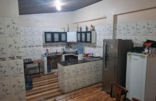 Sacramenta House | Casa espaçosa bem localizada