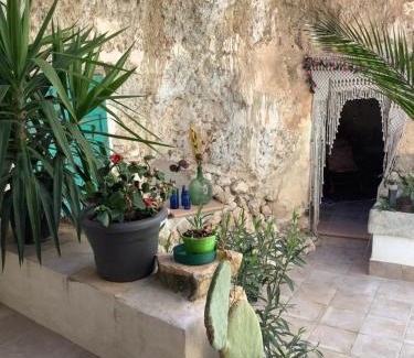 Baza Apartment | Casa Estrella Cave Apartment