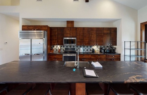 Sabinal House | Casa Estrella @ Frio Select Rental Homes