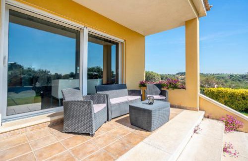 Canovelles House | Casa familiar con piscina