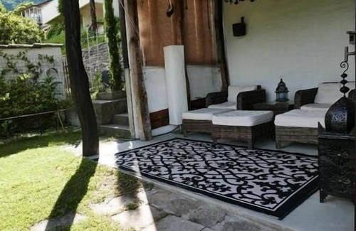 Brissago Apartment | Casa Fiore - Holidays at Lake Maggiore in Ticino