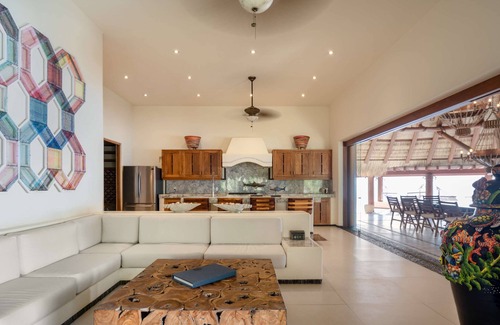 Zihuatanejo Villa | Casa Garrobo in Zihuatanejo by Personal Villas - Ultimate Luxury and Privacy