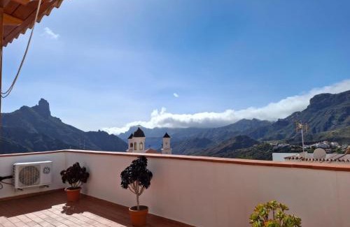 Tejeda House | Casa Guayasén