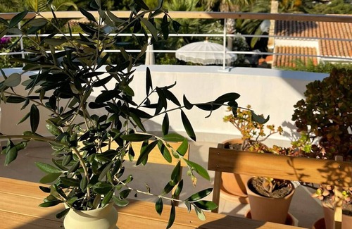 Cap de la Nau Villa | Casa Henrietta - The Stay Residences by Jessica Bataille