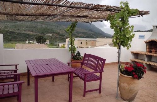 Las Casillas House | Casa Holmes