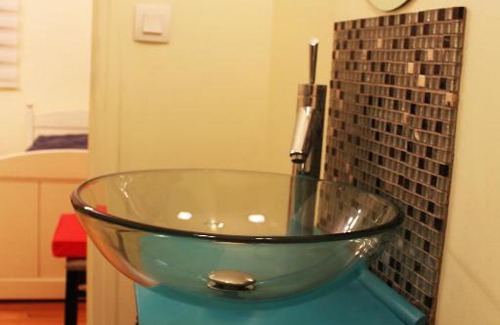 Quartier Exposition-Bajatiere Apartment | Casa Il vino del dottore