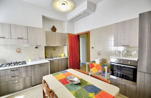 Ogliastro Cilento House | Casa Imma B: A welcoming apartment situated in a quiet location, a few minutes from the town center, with Free WI-FI.