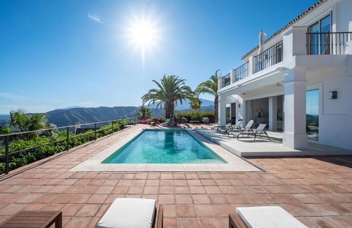 Istan Villa | Casa Kibo - LUXURY MODERN VILLA MARBELLA