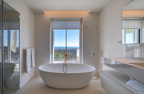Istan Villa | Casa Kibo - LUXURY MODERN VILLA MARBELLA