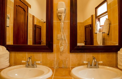 Coban Hotel | Casa Kirvá Hotel