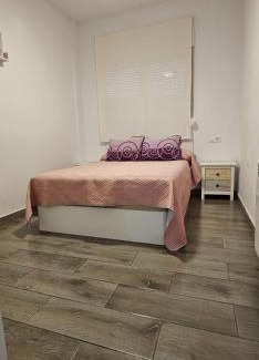 Santiago de la Ribera Apartment | Casa la Esquinita