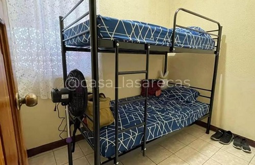 Puerto San Jose House | Casa Las Arecas