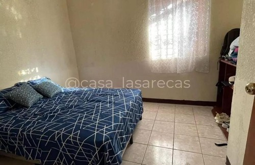 Puerto San Jose House | Casa Las Arecas