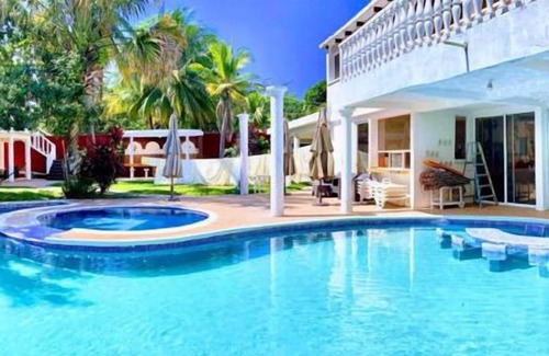 Iztapa House | Casa Las Gaviotas - Five Bedroom House, Sleeps 16