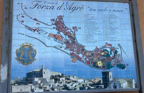 Forza d'Agro House | Casa Lina Bouganville