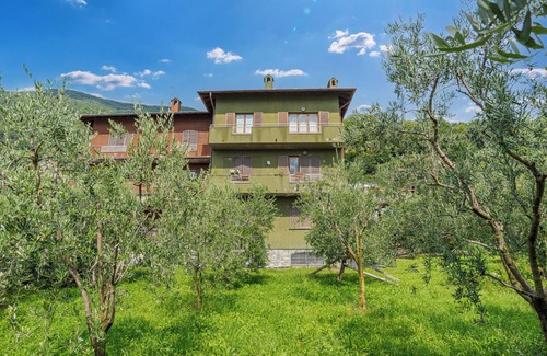 Santa Maria - Rezzonico Apartment | Casa Lisetta