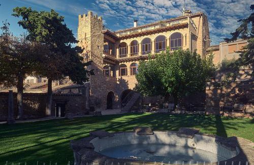 La Pobla de Cervoles Hotel | Casa Llobera 1792