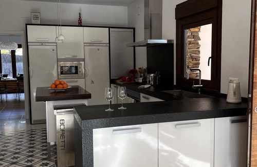 Cabo Roche Villa | Casa Lola. Beach at 1km and forest on your doorstep