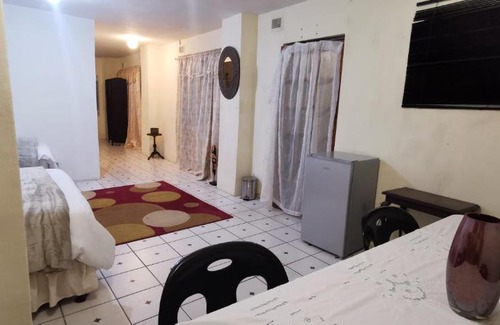 Durban North Apartment | Casa longe 2