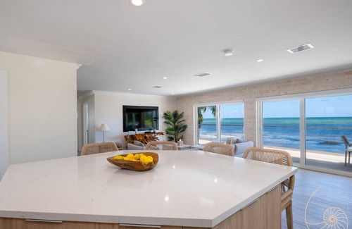 Lower Matecumbe Beach House | Casa Luca | 5 bedroom / 3 bathroom Islamorada Beach House